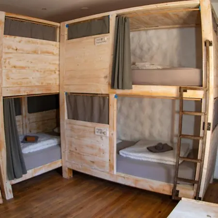 Albergue Wellenkind Surfschool La Pared (Las Palmas)