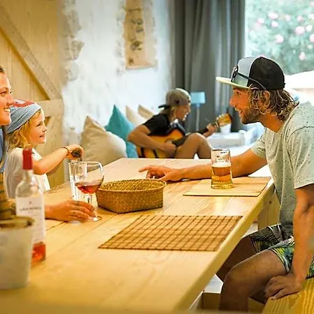 Wellenkind Surfschool Albergue La Pared (Las Palmas)