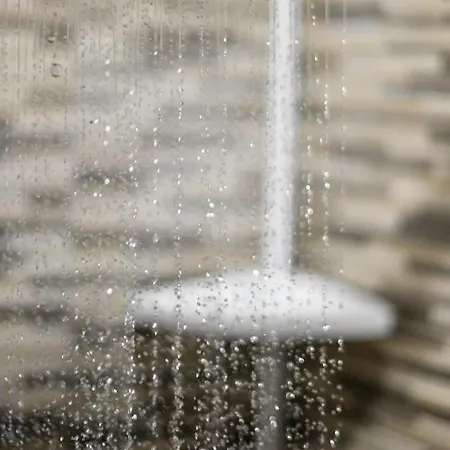 Wellenkind Surfschool Hostel