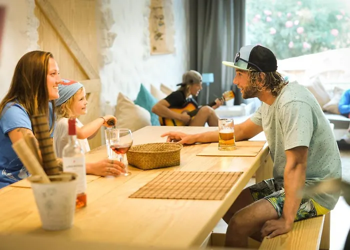 Хостел Wellenkind Surfschool Ла-Паред