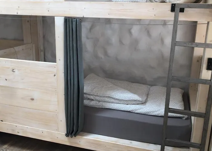 Wellenkind Surfschool Хостел *